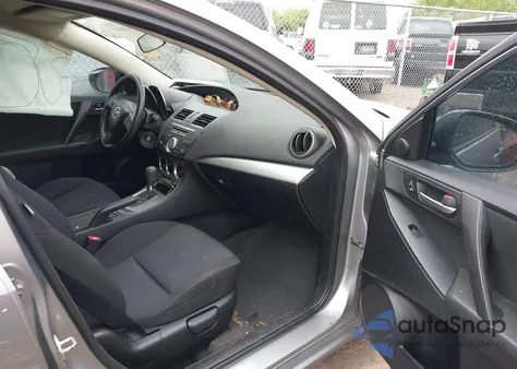 2010 Mazda Mazda3 I Touring z USA, uszkodzony, nr VIN JM1BL1SG4A1346497